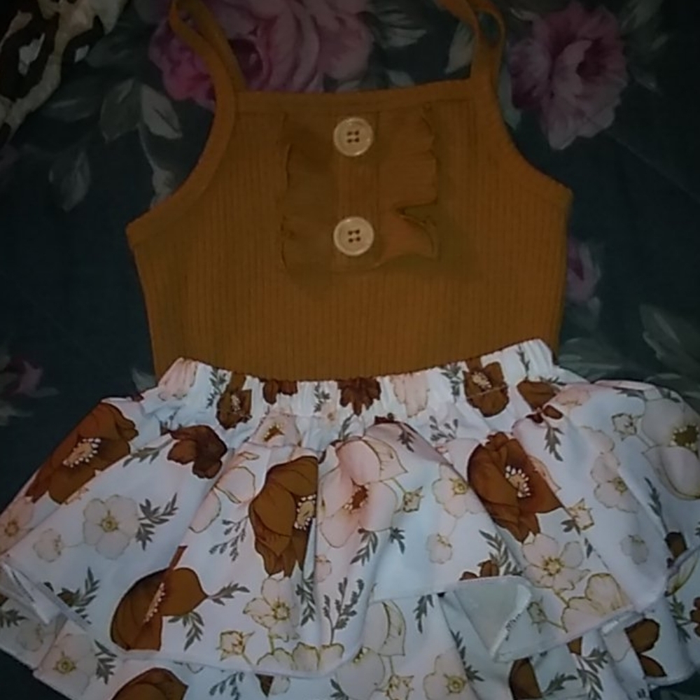 girl boutique outfit